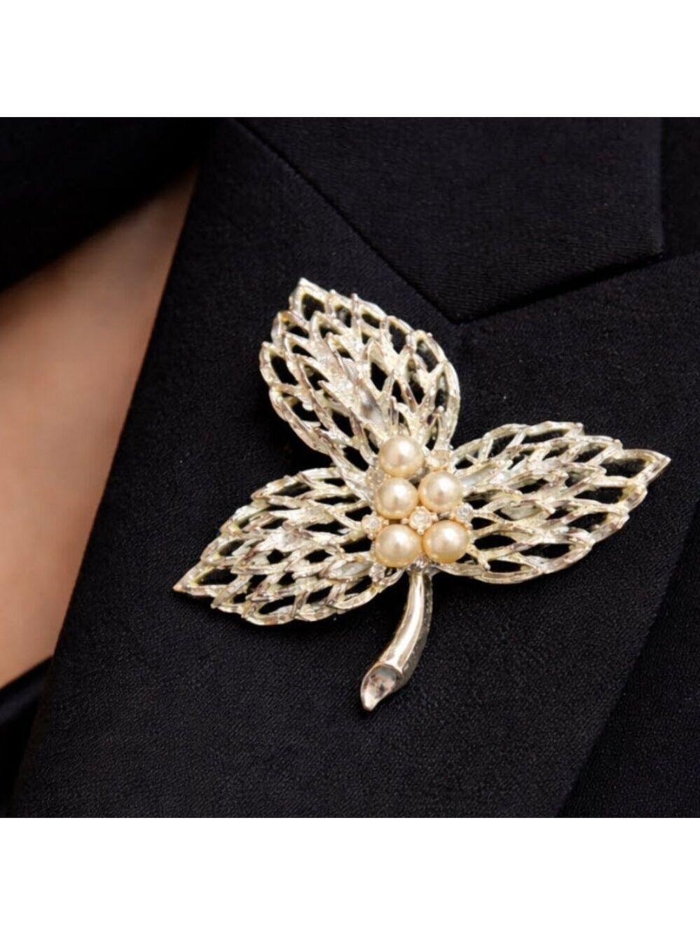 Gold Leaf Pearl Brooch Vintage Style Rhinestone Floral Pin